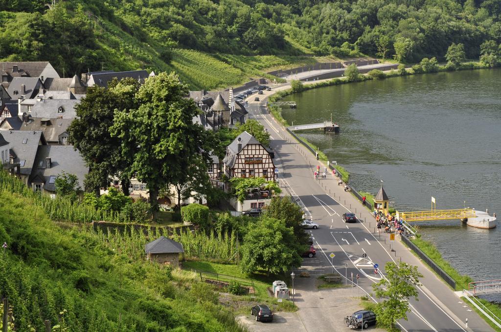 拜尔施泰因Altes Zollhaus住宿加早餐旅馆 外观 照片